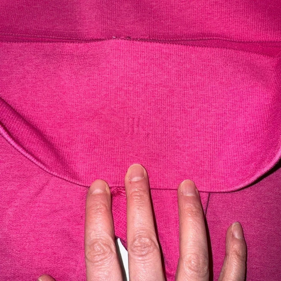 Lululemon Ebb to Street Cropped Leggings Barbie Pink (8) - Picture 6 of 9